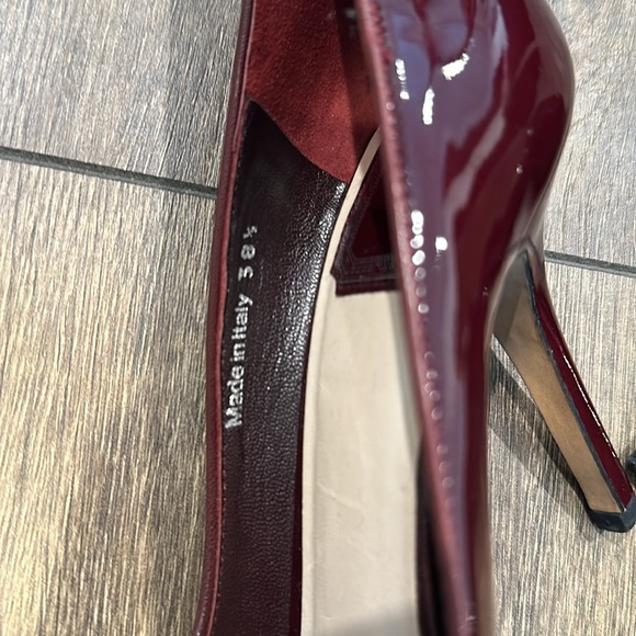 Christian Dior Authentic Cherry Red Burgundy Botton Mary Jane Heels Size 38.5 - Picture 3 of 6